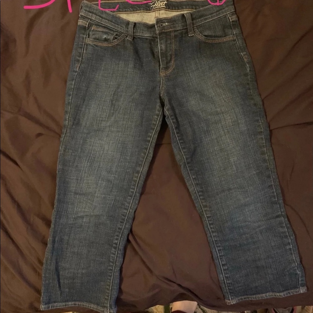 Old Navy Capris size 6